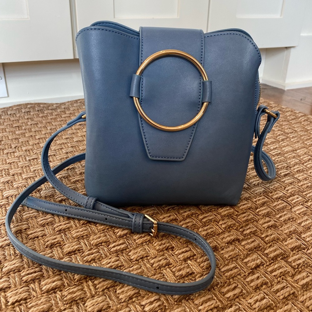 Street Level Bucket Bag